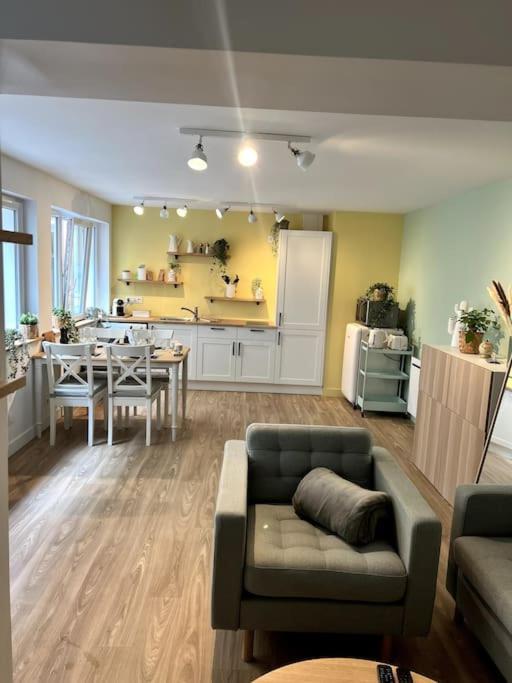 Appart Cosy, Calme Proche Centre Caen Buitenkant foto