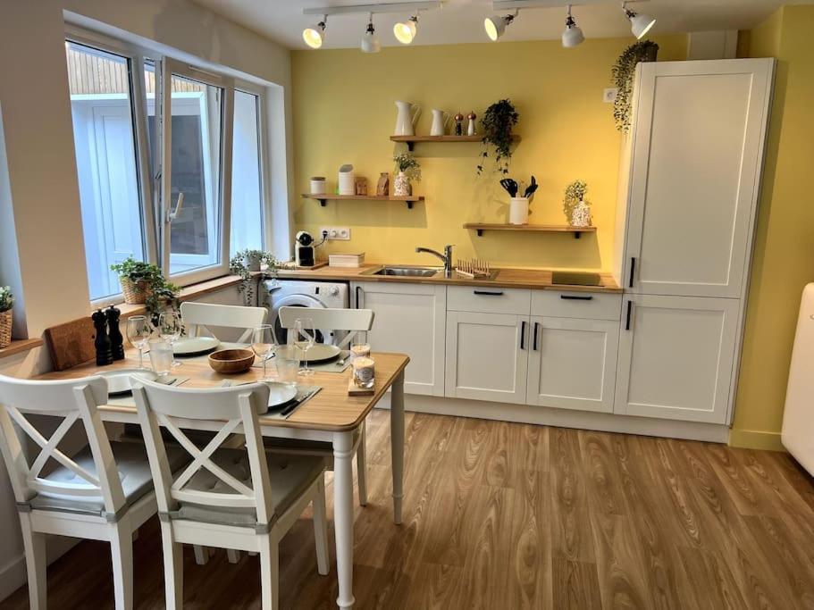 Appart Cosy, Calme Proche Centre Caen Buitenkant foto